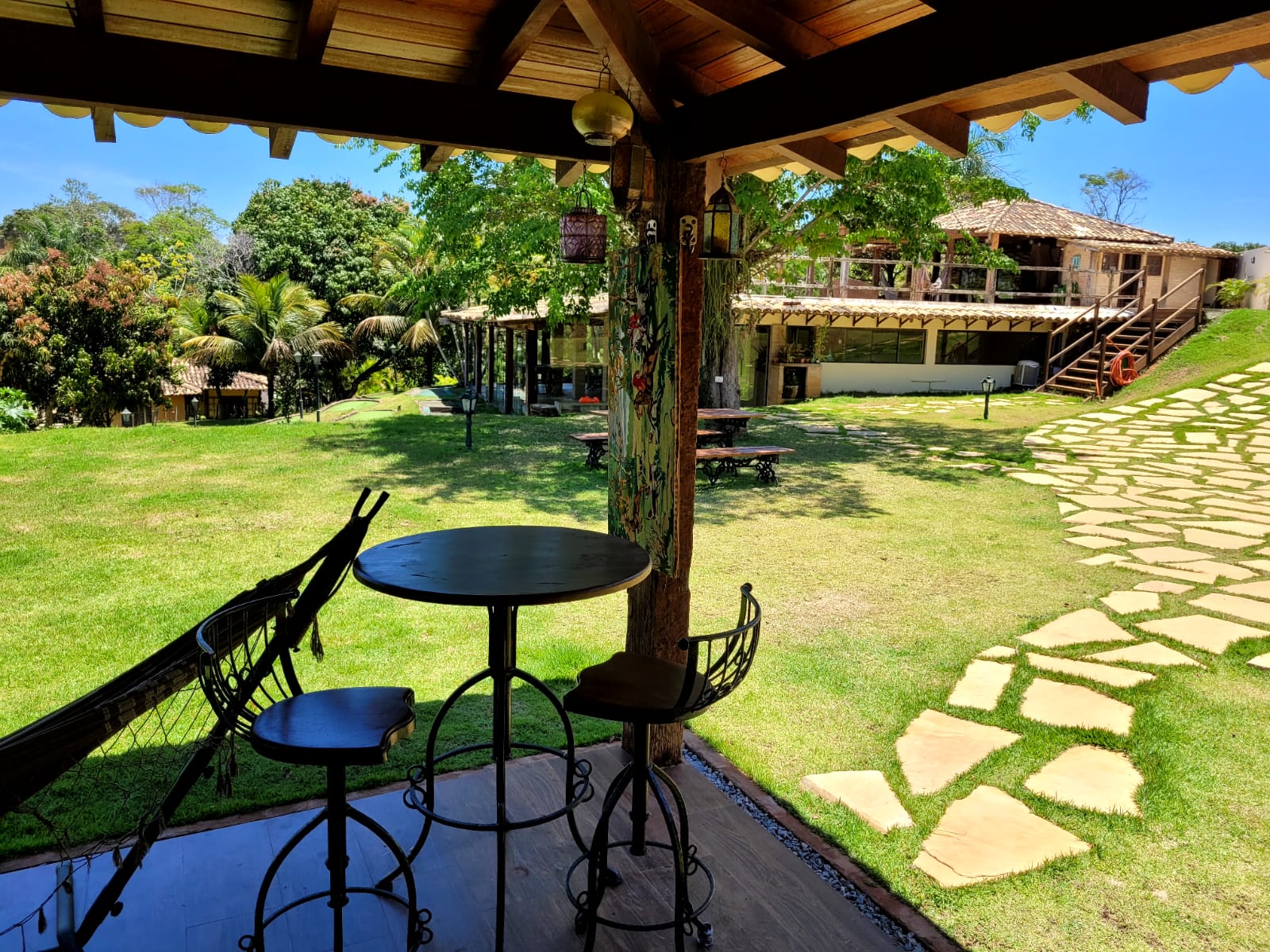 Espaço ao ar livre — área verde para eventos e celebrações